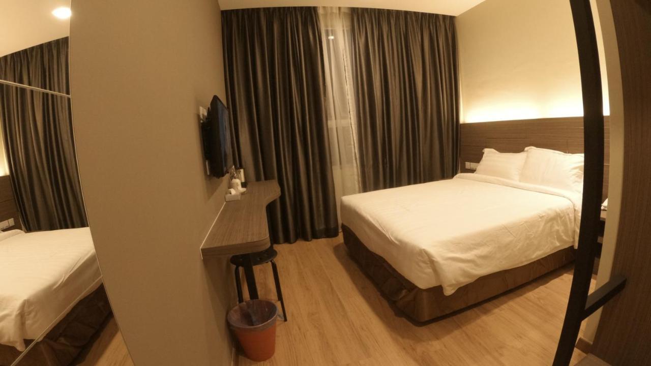 U Design Hotel Kuala Lipis Exteriör bild